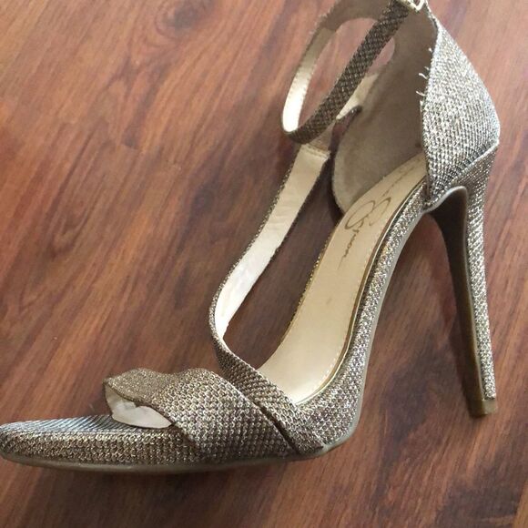 Jessica Simpson gold shimmer strap he platform heels. Size 9. - Picture 2 of 11
